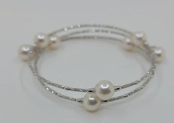 Armband - 18 karaat Witgoud - 6×6,5 mm Akoya parels