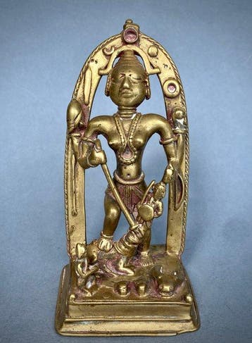sculptuur, Mahisuramardin, bronzo a cera persa con