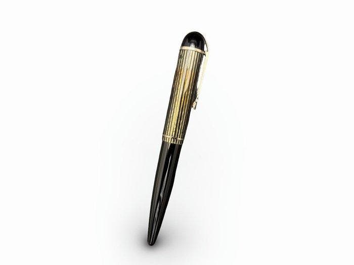 Everssharp - Skyline Demi Black - Capuchón Celuloide, Collections, Stylos