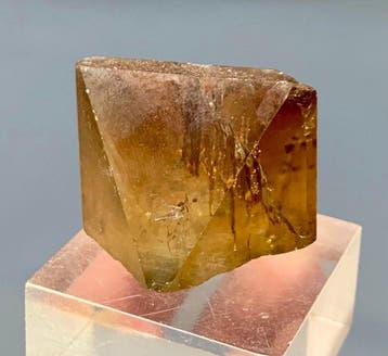 Topaze cristal couleur miel brun sans prix de réserve avec