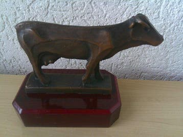 Beeldje - Bronzen Koe - Brons