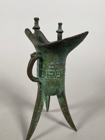 Chinois ancien Bronze Coupe tripode Jue - 19 cm