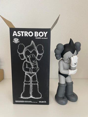 Kaws (1974) - ASTRO BOY (KAWS version) Grey, Antiek en Kunst