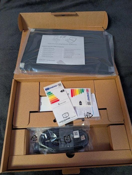 Wacom DTU-1031AX - Laptop (1) - In originele verpakking, Consoles de jeu & Jeux vidéo, Consoles de jeu | Accessoires Autre