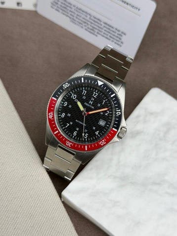 Heritor - Automatic Calder Date - Black/Red - Zonder, Nieuw