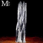 Orthoceras Fossil Tower - Beeldhouwwerk vervaardigd uit een