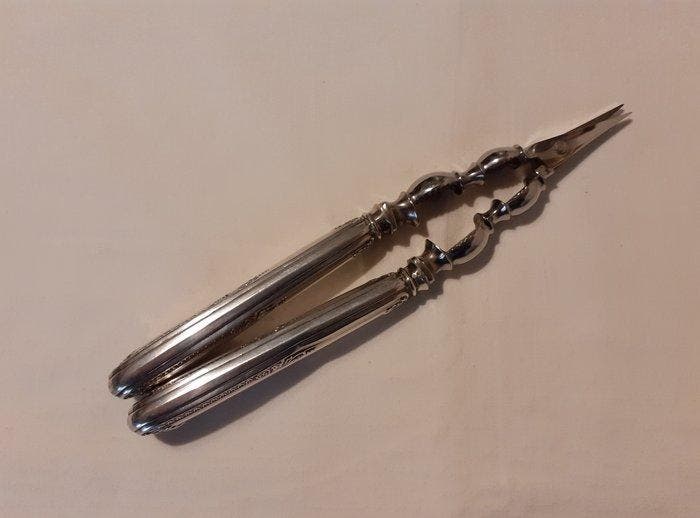 Greggio Argenterie - Notenkraker - .800 zilver, Antiek en Kunst, Antiek | Zilver en Goud