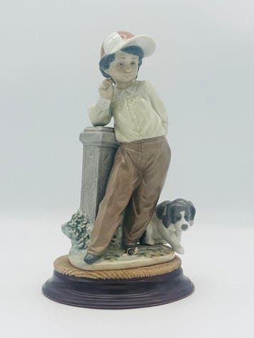 Lladró - Antonio Ramos - sculptuur, Best Foot Forward - 21