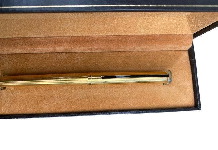 S.T. Dupont - Pen, Verzamelen, Pennenverzamelingen