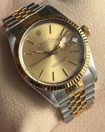 Rolex - Datejust - Champagne Dial - Sharp Case - Long, Nieuw