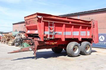 Veiling: Mestverspreider Agrimat T120, Ophalen