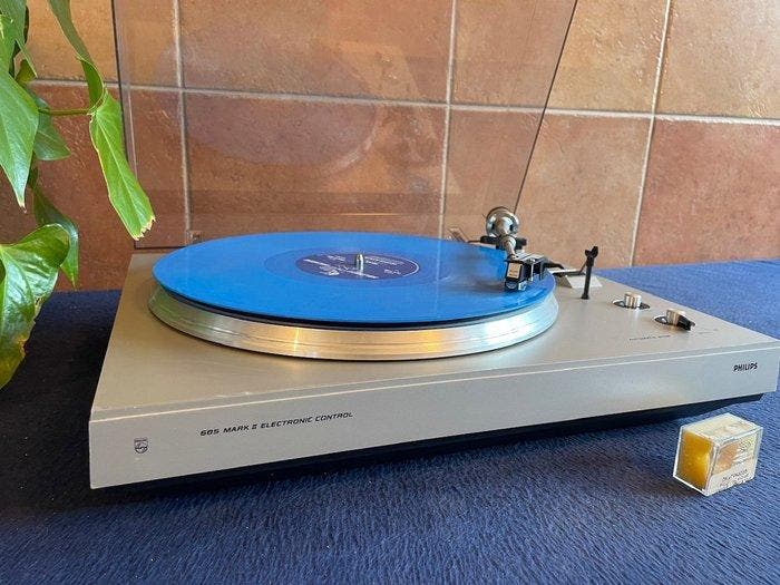 Philips - AF-685 Tourne-disque, TV, Hi-fi & Vidéo, Radios