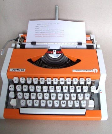 Olympia Traveller de Luxe - Typemachine - 1970-1980