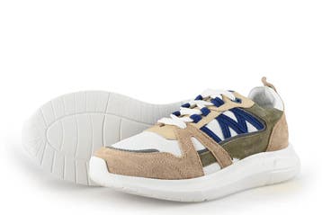Invinci Sneakers in maat 42 Bruin, Bruin, Verzenden, Zo goed als nieuw, Sneakers