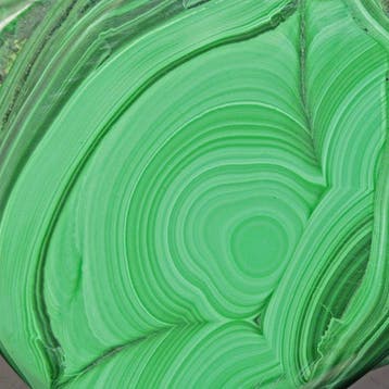 Exceptionnelle malachite œil-de-bœuf Freeform parfaitement
