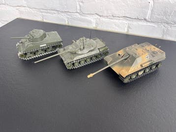 Solido - Jouet 3 chars Solido Jagdpanther / Sherman M4 A3 /