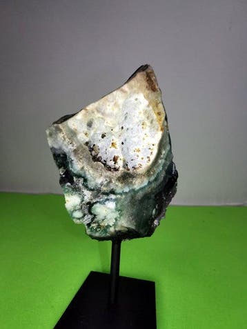amethist mineralen - Hoogte: 60 mm - Breedte: 50 mm- 105 g -, Verzamelen