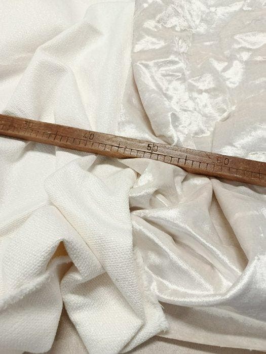 Pregiata coppia di tessuti in velluto e misto cotone -, Antiquités & Art, Tapis & Textile