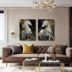 Yamila - Galope de Porcelana: Caballo en Azul Cobalto y Oro