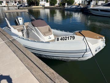Master 699 semirigid, Zo goed als nieuw, 200 pk of meer, Buitenboordmotor, Polyester
