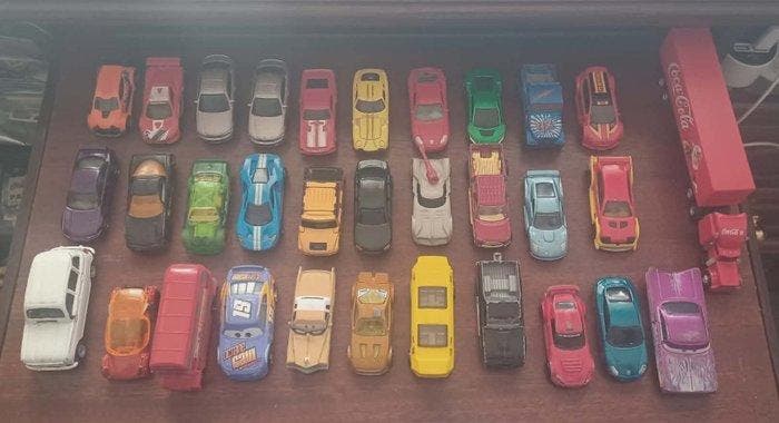 Hot Wheels - Modelauto (32), Hobby & Loisirs créatifs, Voitures miniatures | 1:5 à 1:12