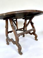 Table - Table basse ronde baroque espagnole, vers 1800 -