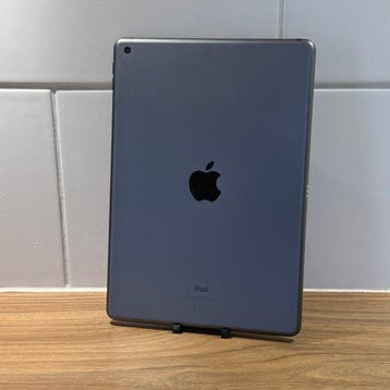 Apple iPad (8th Generation) 32GB Wifi - Mobiele telefoon, Nieuw