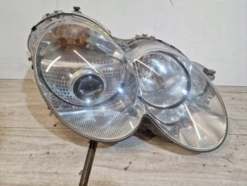 Mercedes-Benz SL R230 2004 rechter koplamp BI-XENON, Verzenden