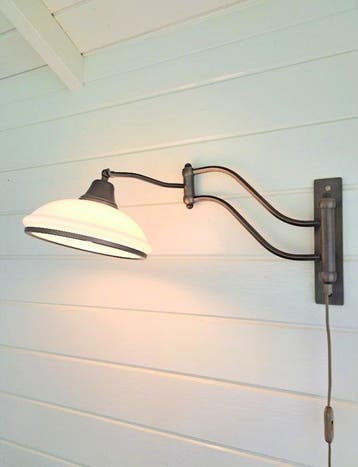 Verstelbare Muurlamp - Lampe murale - laiton, verre opalin, Antiek en Kunst