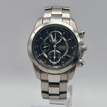Seiko - Chronograph MAG RESIST Titanium - Zonder