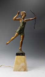 sculptuur, Diana Godin van de jacht - 51.5 cm - zamac,