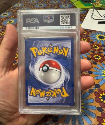 Pokémon - 1 Graded card - Charmander 46/102 Première édition