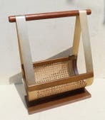Porte-revues - Paille de Vienne, aluminium, bois - 70