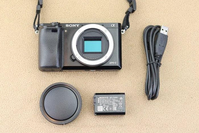 Sony Alpha A6000 Body + Accessoires Digitale camera, Audio, Tv en Foto, Fotocamera's Digitaal