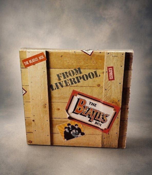Beatles - From Liverpool / Rare Japanese 8-LP Box Set •, Cd's en Dvd's, Vinyl Singles