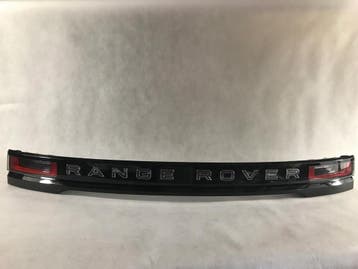 Range Rover Velar SVR 2017-2023 achterlicht middenstuk, Verzenden, Gebruikt