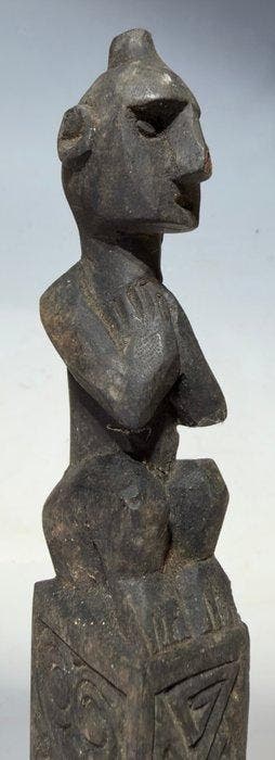 Manipuler avec la figure ancestrale Timor, deuxième moitié, Antiquités & Art