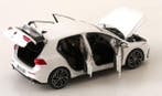 Norev 1:18 - Model sedan - Volkswagen Golf VIII GTI 5 porte, Nieuw