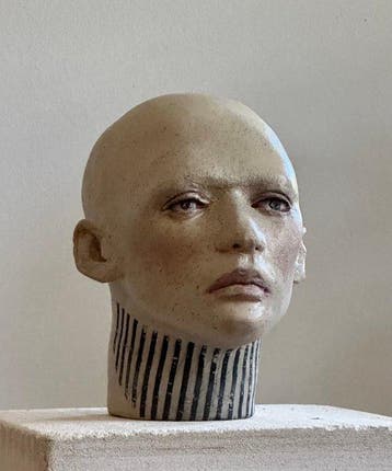 Aga Koncka - sculptuur, Untitled - Caramic Sculpture. - 20