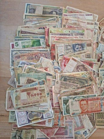 Wereld. - 500 banknotes - various dates (Zonder, Postzegels en Munten