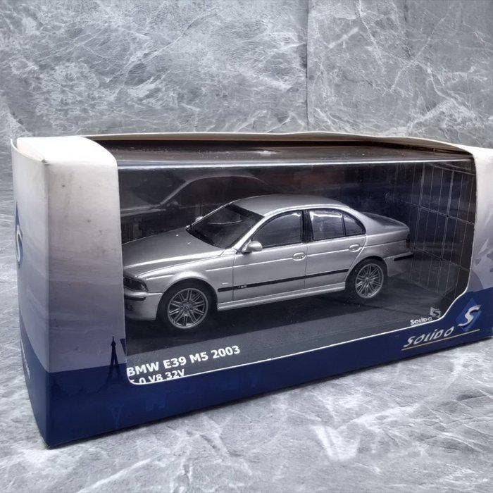 Solido 1:43 - Modelauto - BMW E39 M5 2003, Hobby en Vrije tijd, Modelauto's | 1:5 tot 1:12
