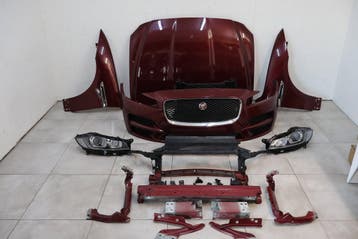 jaguar f-pace x761 voorbumper compleet inclusief motorkap en, Auto-onderdelen, Verzenden, Gebruikt