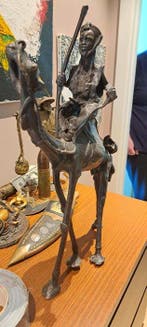 Sculpture en bronze – Cavalier nomade sur chameau -