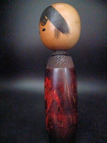 Beeldje - Vintage Sosaku Kokeshi - Kantsubaki