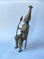 Bronzen Bamoun krijgerfiguur - Bronzen beeldje - Bamoun -