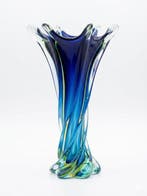 Vaas - Sommerso - Uraniumglas - Hoogte 30 cm (1960), Antiek en Kunst