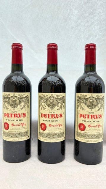 2006 Petrus - Pomerol - 3 Bouteilles (0,75 L), Verzamelen, Wijnen, Nieuw