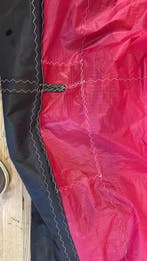 2025 North Reach Kite 15m Rubine Red R, Watersport en Boten, Kitesurfen, Gebruikt, 15 m², Kite