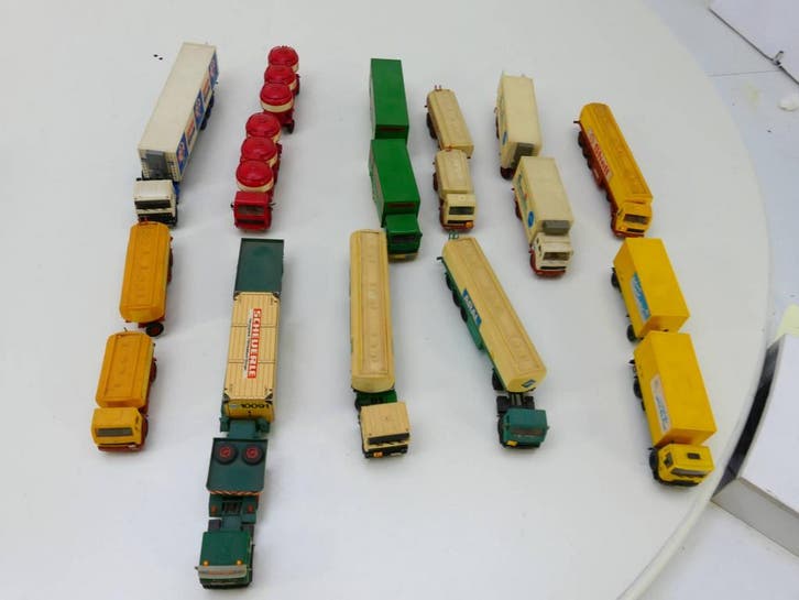 Schaal H0 Set Kibri automodellen #3025 (1:87), Hobby & Loisirs créatifs, Trains miniatures | HO, Enlèvement ou Envoi