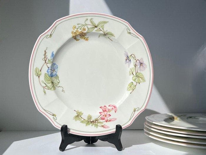 Villeroy & Boch - Eetservies voor 6 (6) - Clarissa -, Antiquités & Art, Antiquités | Meubles | Tables